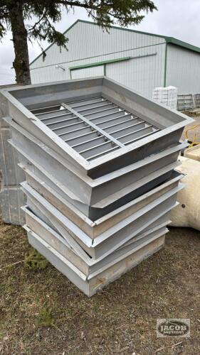 (8) POLY LOUVERS