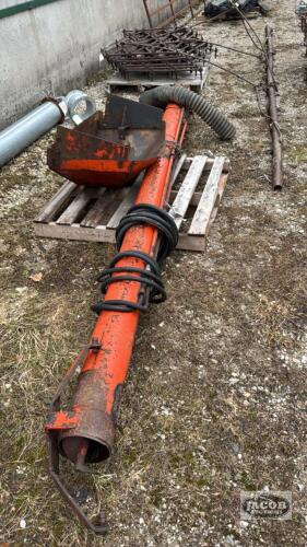 12FT HYDRAULIC FERTILIZER AUGER WITH HOPPER