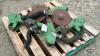 (4) JOHN DEERE DOUBLE DISC FERTILIZER OPENERS - 4