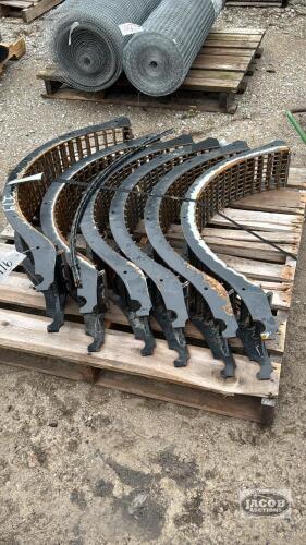 CASE IH MID FRAME CONCAVES LARGE WIRE