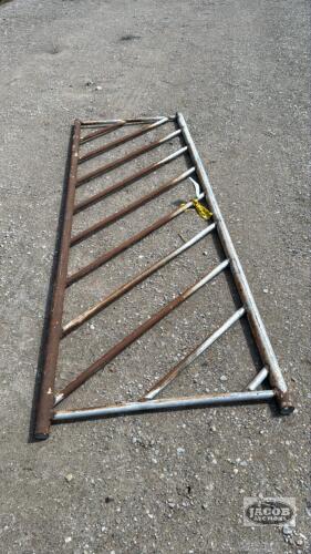HEAD RAIL