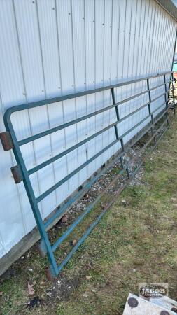 STEEL GATE