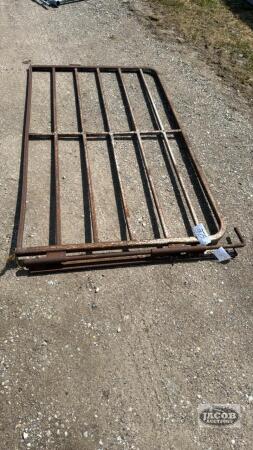 STEEL GATE