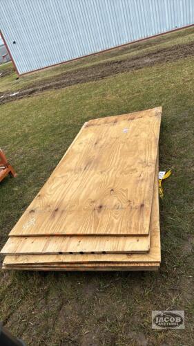 (7) SHEETS OF 5/8IN PLYWOOD