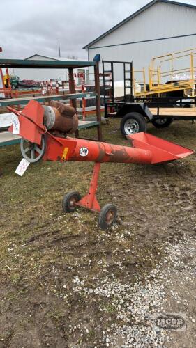 J&M 8FT X 8IN ELECTRIC AUGER ON WHEELS