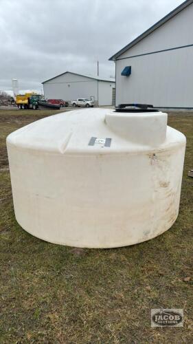1000GAL PLASTIC TANK