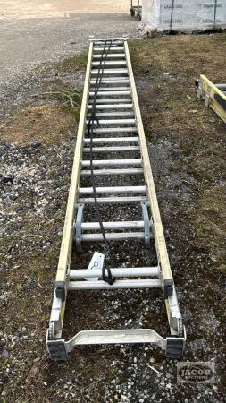FEATHERLITE 375 FIBREGLASS 24FT EXTENSION LADDER