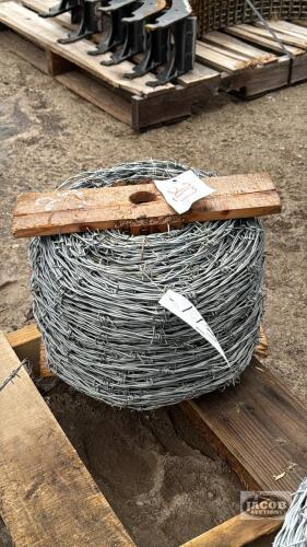 FULL ROLL OF BARB WIRE - NEW