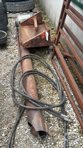 10FT HYDRAULIC FERTILIZER AUGER WITH HOPPER