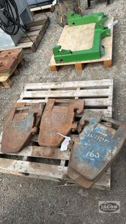 (6) FORD TRACTOR WEIGHTS