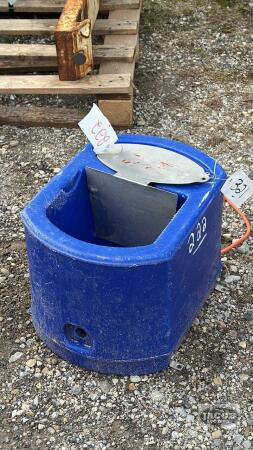ELECTRIC WATER BOWL