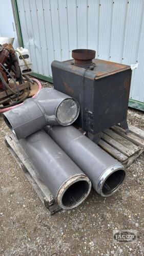 ELMIRA WOOD STOVE WITH QTY OF INSULATED PIPE