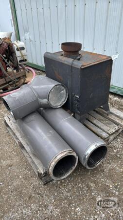 ELMIRA WOOD STOVE WITH QTY OF INSULATED PIPE