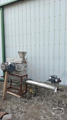 AGBUILT HIGH MOISTURE CORN MILL WITH AUGER