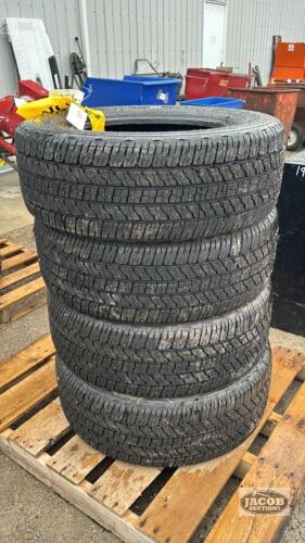 (4) GOODYEAR WRANGLER 265/60R18 TIRES