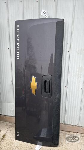2012 CHEVROLET SILVERADO TAILGATE