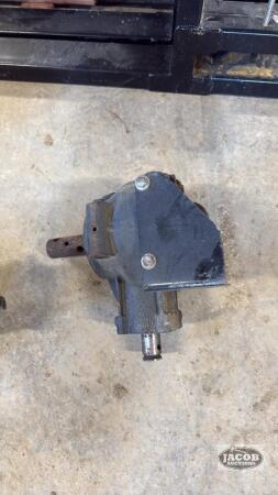 Gear box