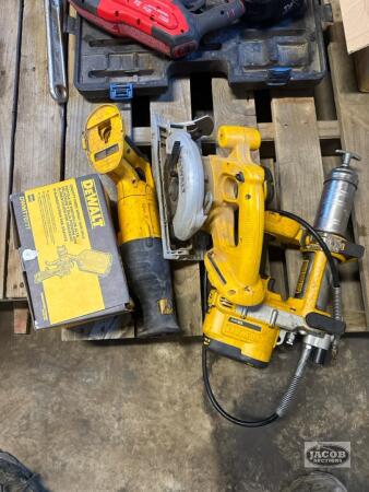 Dewalt battery tools