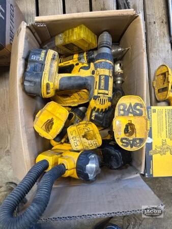 Dewalt battery tools