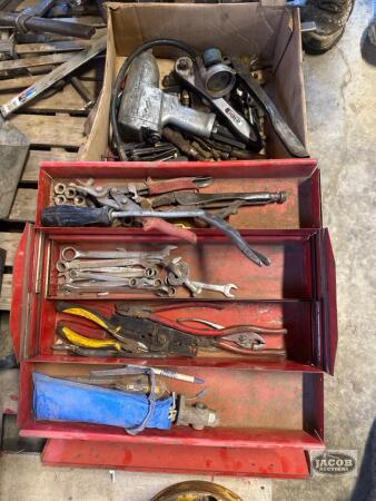 Tool boxes with tools