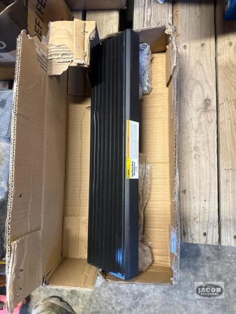 Trailer hitch receiver, Step