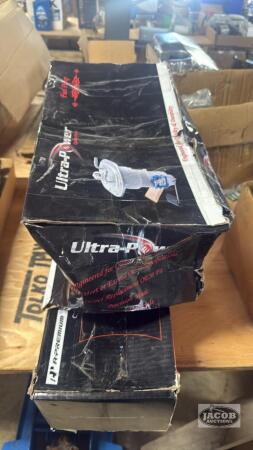 2 fuel pumps