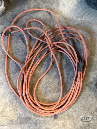 Extension cord