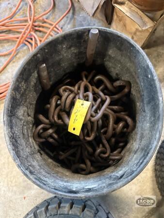 Tire chains size unknown