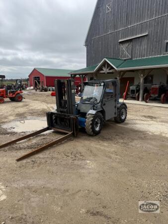 2018 Genie fork lift 4x4