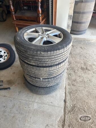 Set of 4 195/65R15 tires on 5 bolt rims