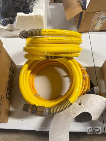3 air hoses