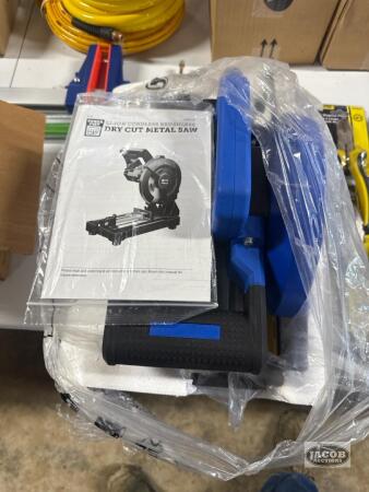Dry, cut metal saw