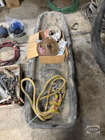 Misc wire and lighting items , sleigh