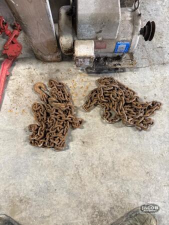 2 3/8 chains
