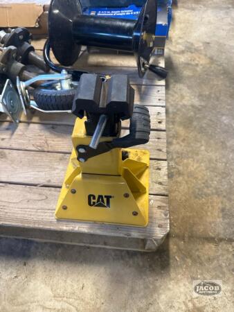 Cat hydraulic jack 4 ton