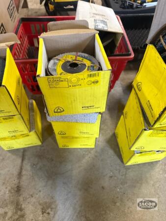 3 boxes of grinding disc