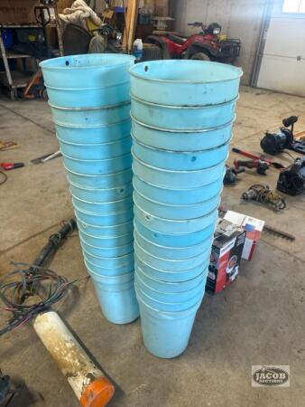 30 Sap buckets