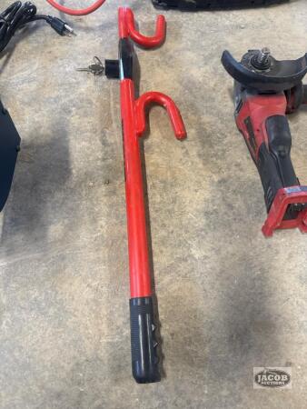 Steering wheel lock