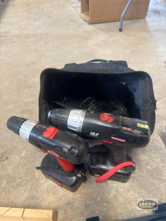 18 V power drills