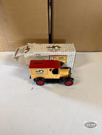 Case truck bank