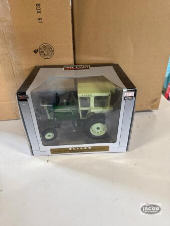 1/16 Oliver 1755