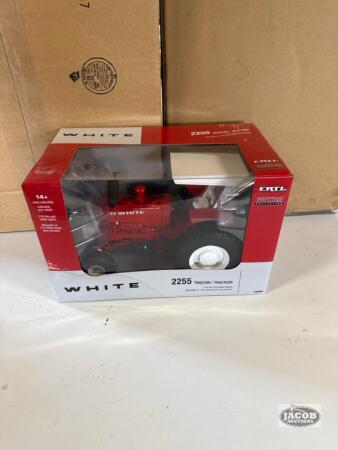 1/16 white 2255