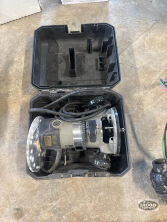 Heavy duty router