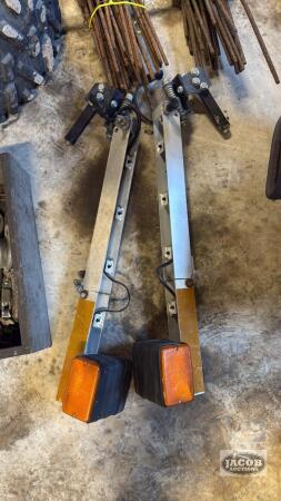 Pair of clamp on warning lights
