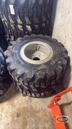 Unused BKt 27x10-12 tire on 6 bolt wheel x2