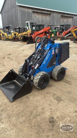 Unused Mx-MRW14 stand on wheel loader