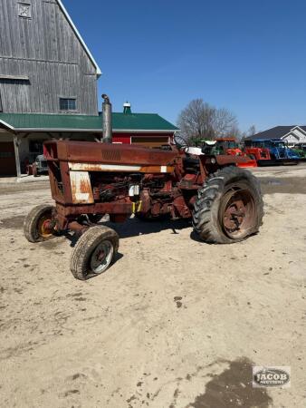 International 966 tractor
