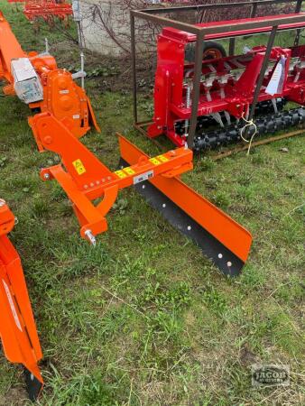 Unused 5ft 3ph scraper blade