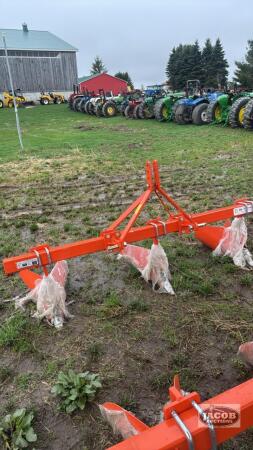 Two row heavy duty potato hiller three tines adjustable