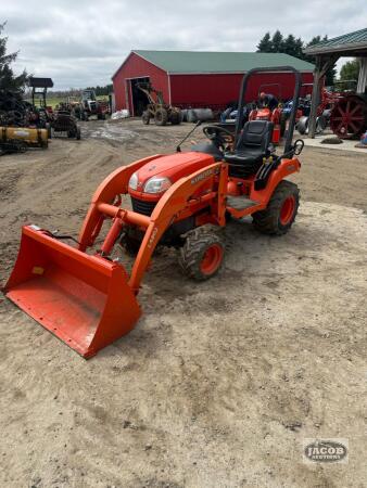 Kubota Bx2350 loader tractor 4x4